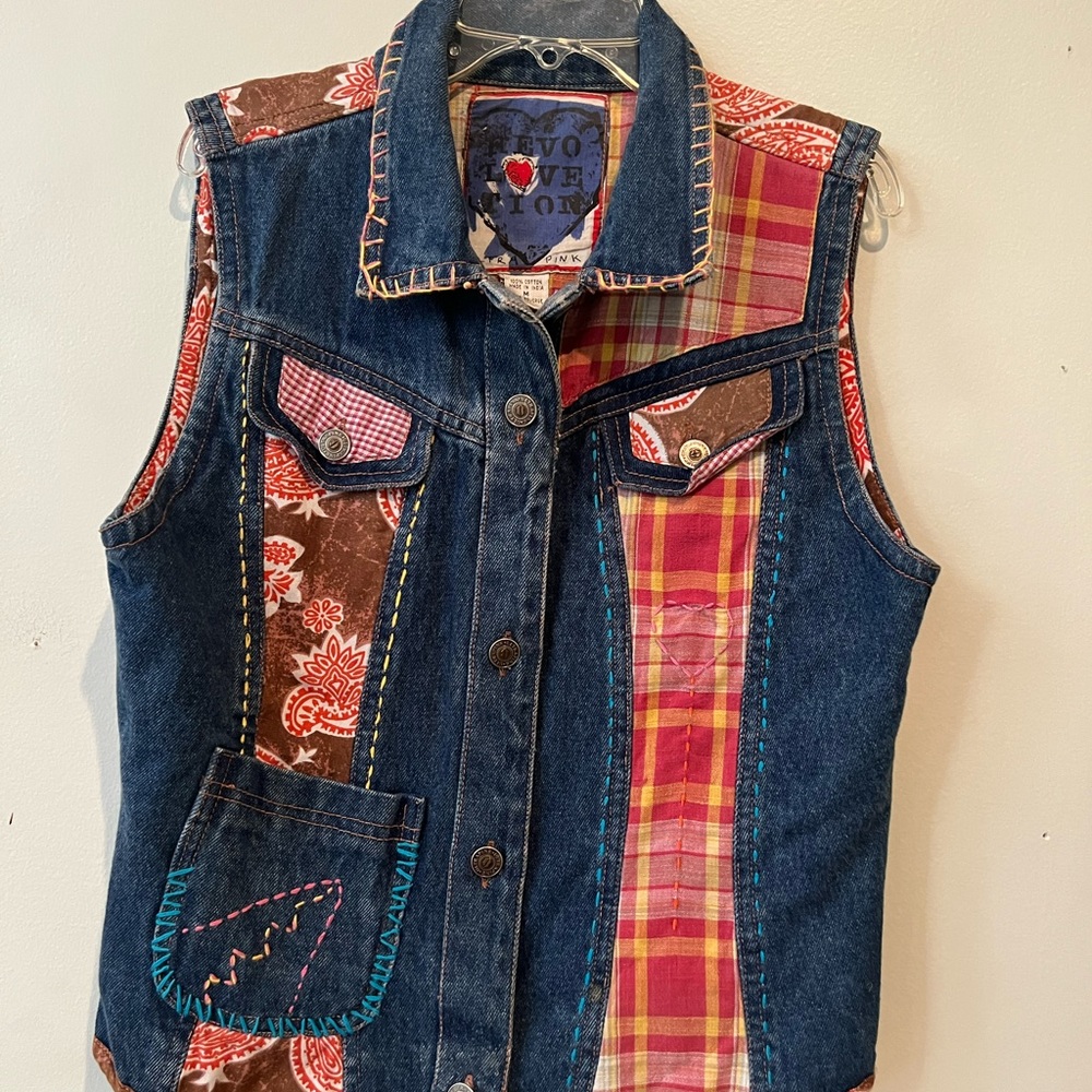 Awesome Vintage Ultra Pink denim vest. Size M 100% Cotton EUC